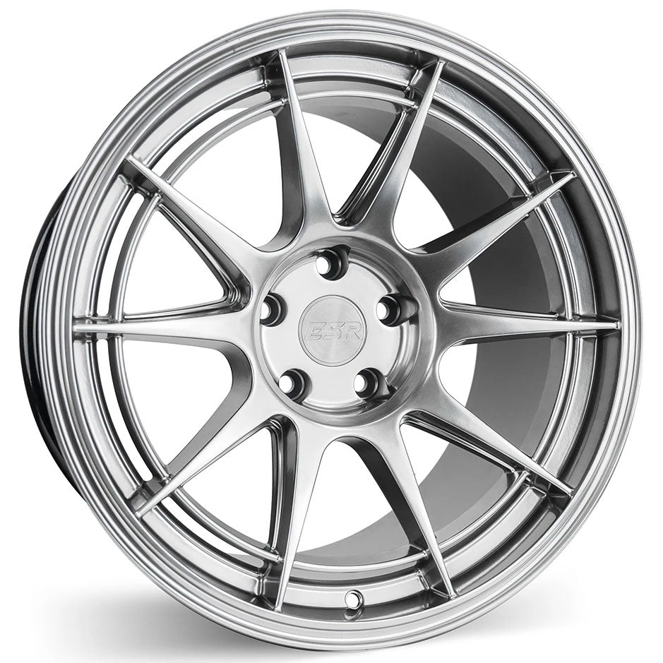 ESR SR13 Black wheel