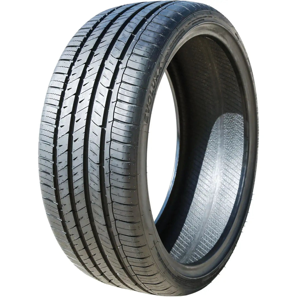 Evoluxx Capricorn UHP Tire