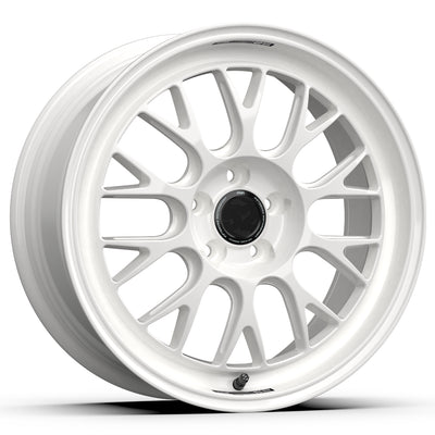 Fifteen52 Holeshot RSR White Wheel