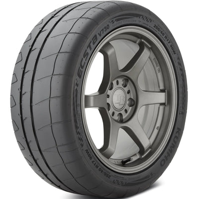 Kumho Ecsta V730 Tire