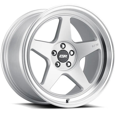 ESR CR5 Hyper Silver wheel