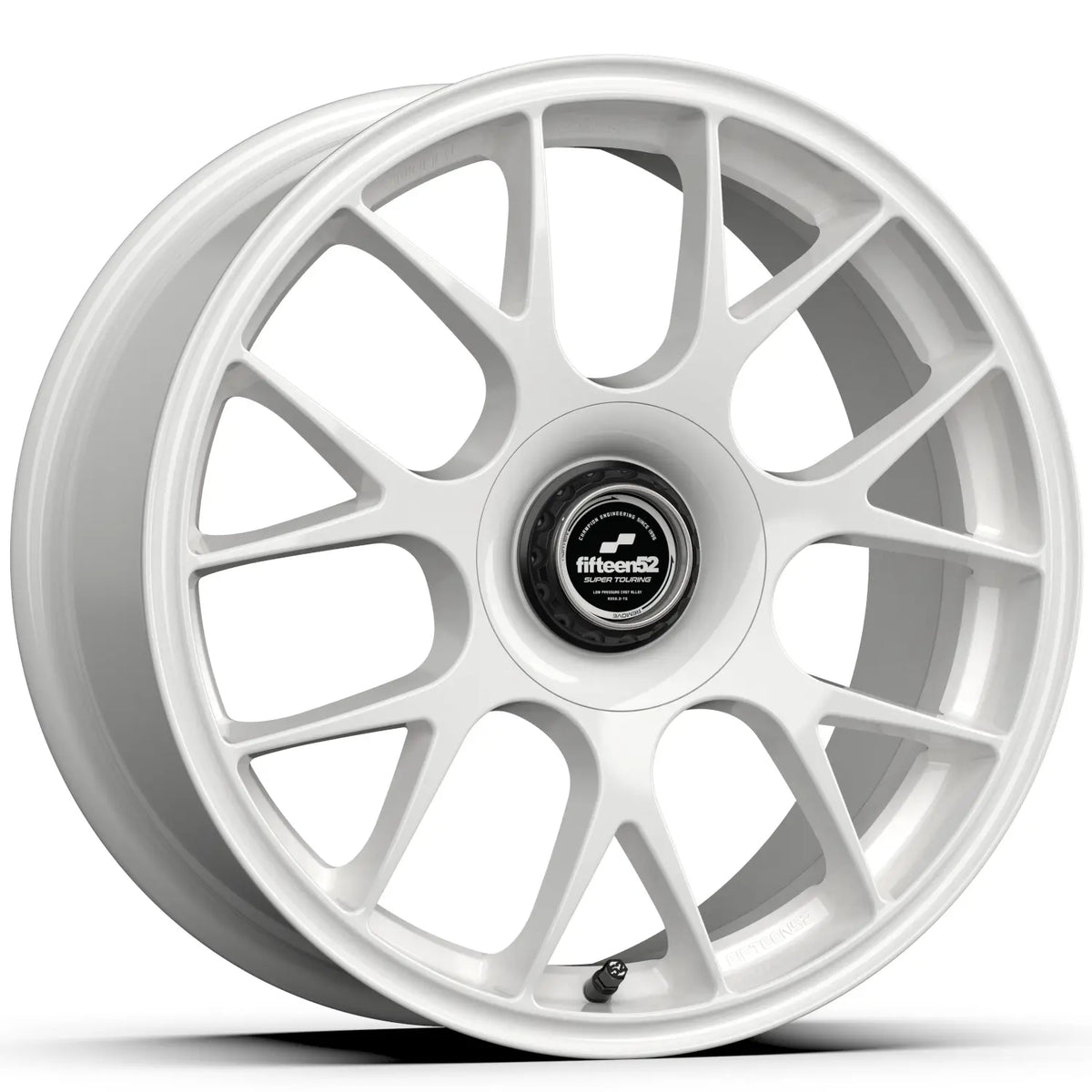 Fifteen52 Apex Gloss White wheel