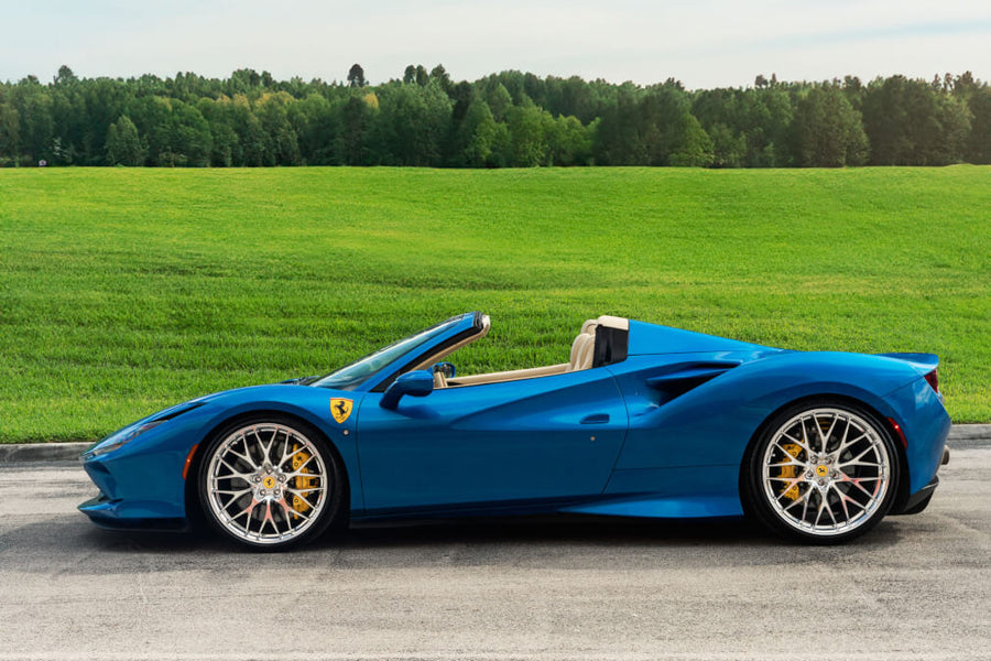 HRE 520M forged wheel on Ferrari F8 Spider BLU Corsa