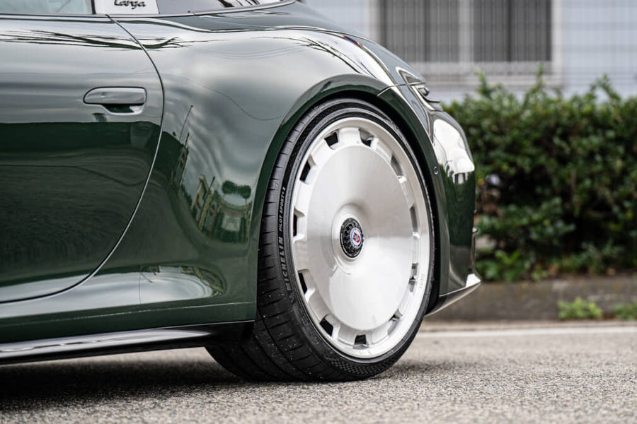 HRE L108M forged wheel on Porsche 9922 Targa 4 GTS