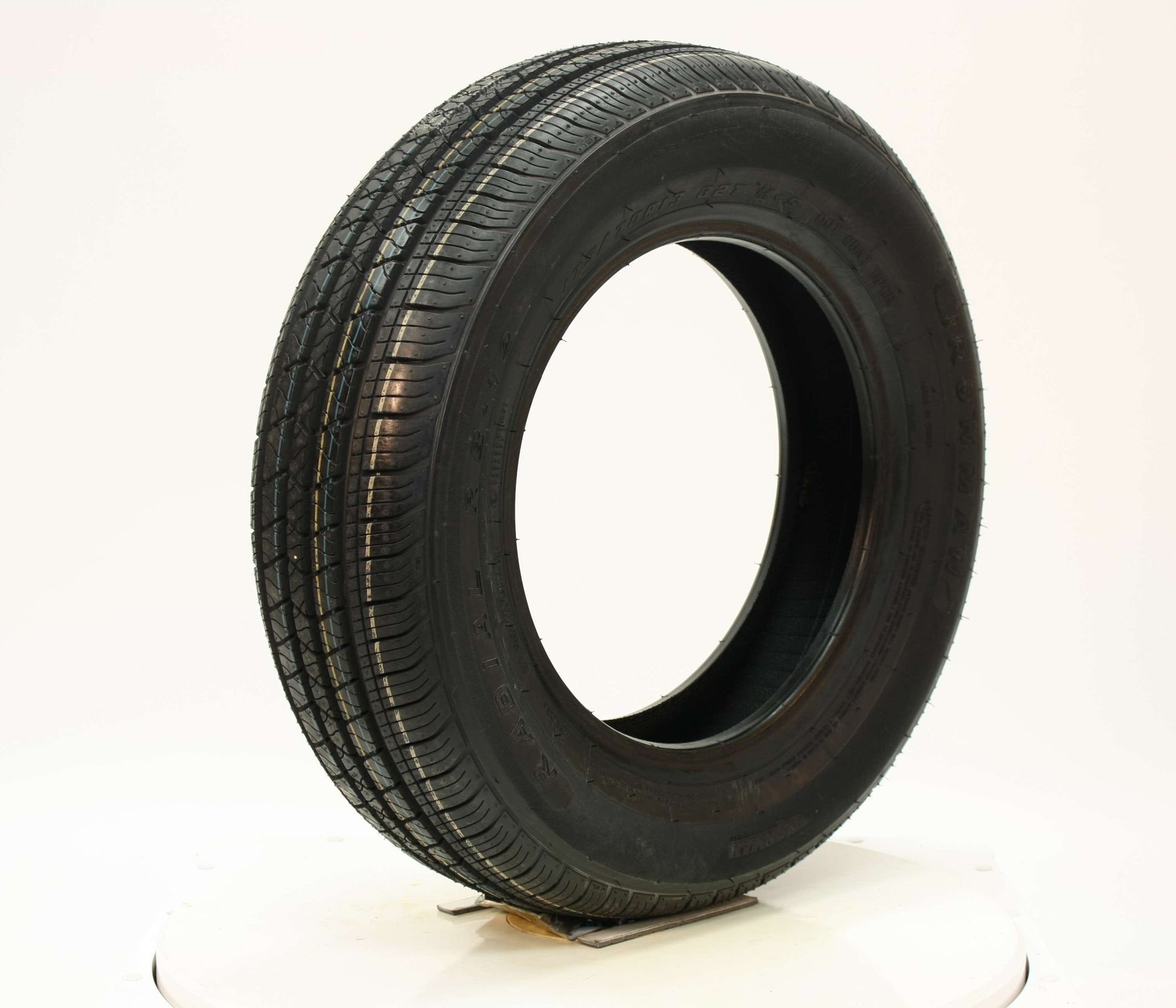 Ironman 175/65R14 RB-12 82T