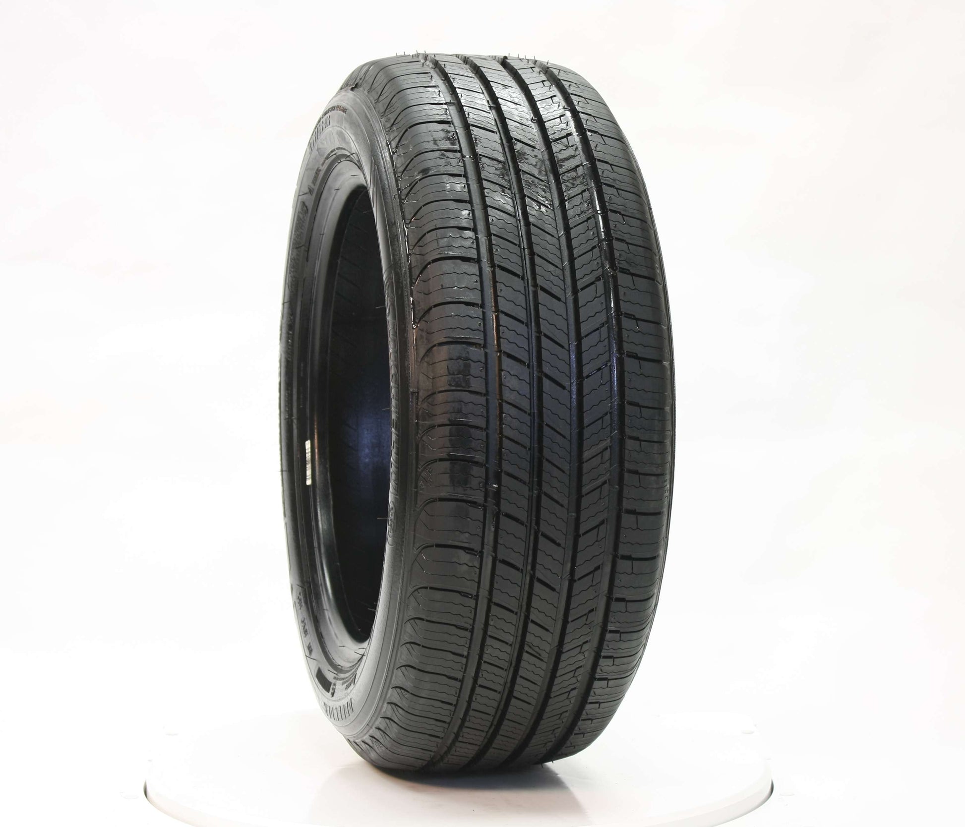 Michelin 225/55R18 Defender 98T