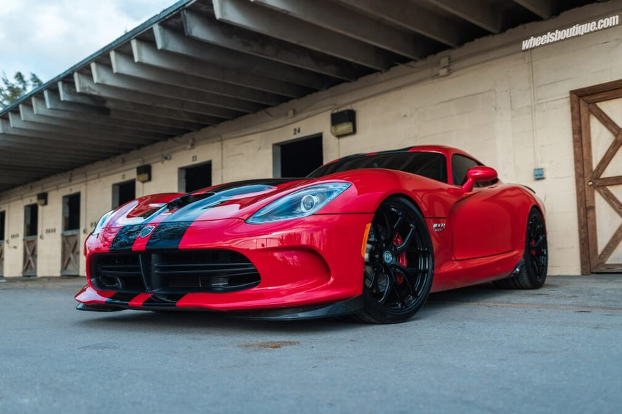 HRE R161 Lightweight forged wheel on Dodge Viper GTS