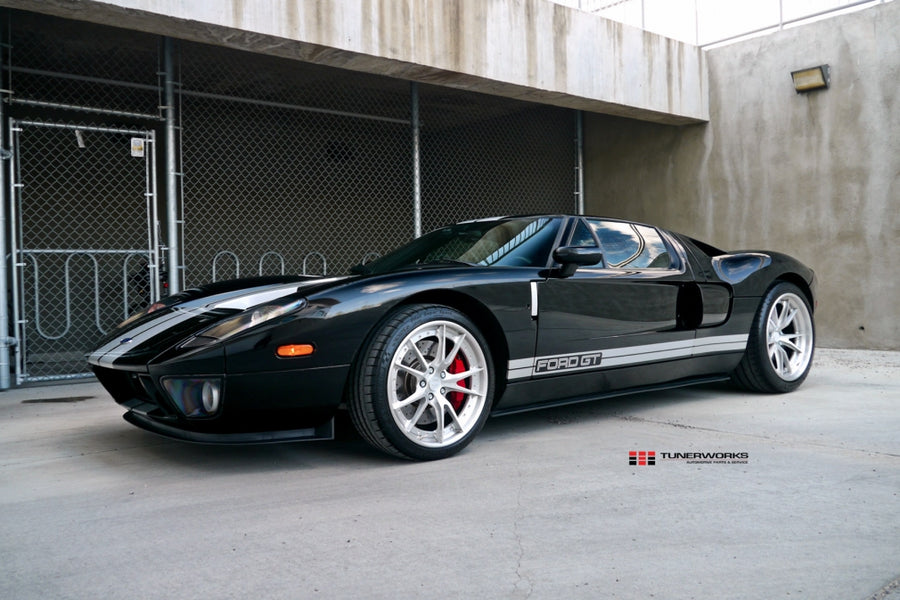 HRE S104 forged wheel on Ford GT