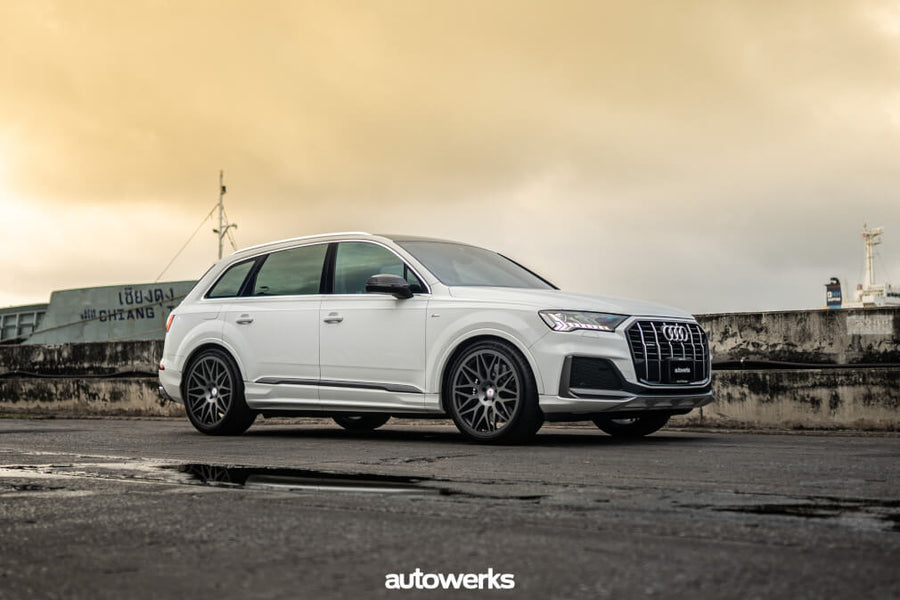 HRE 300M forged wheel on Audi Q7