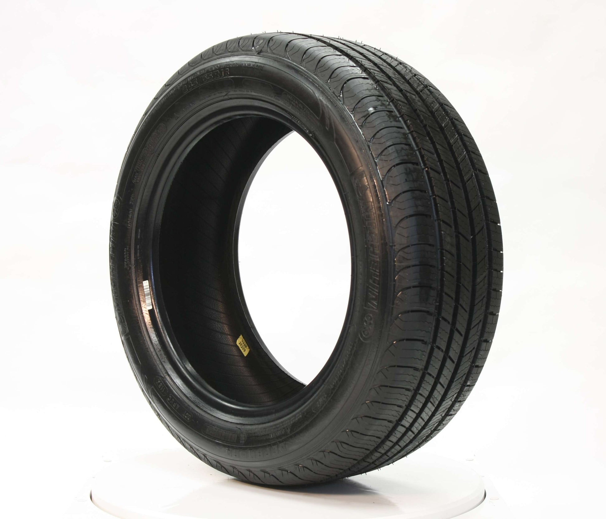 Michelin 225/55R18 Defender 98T