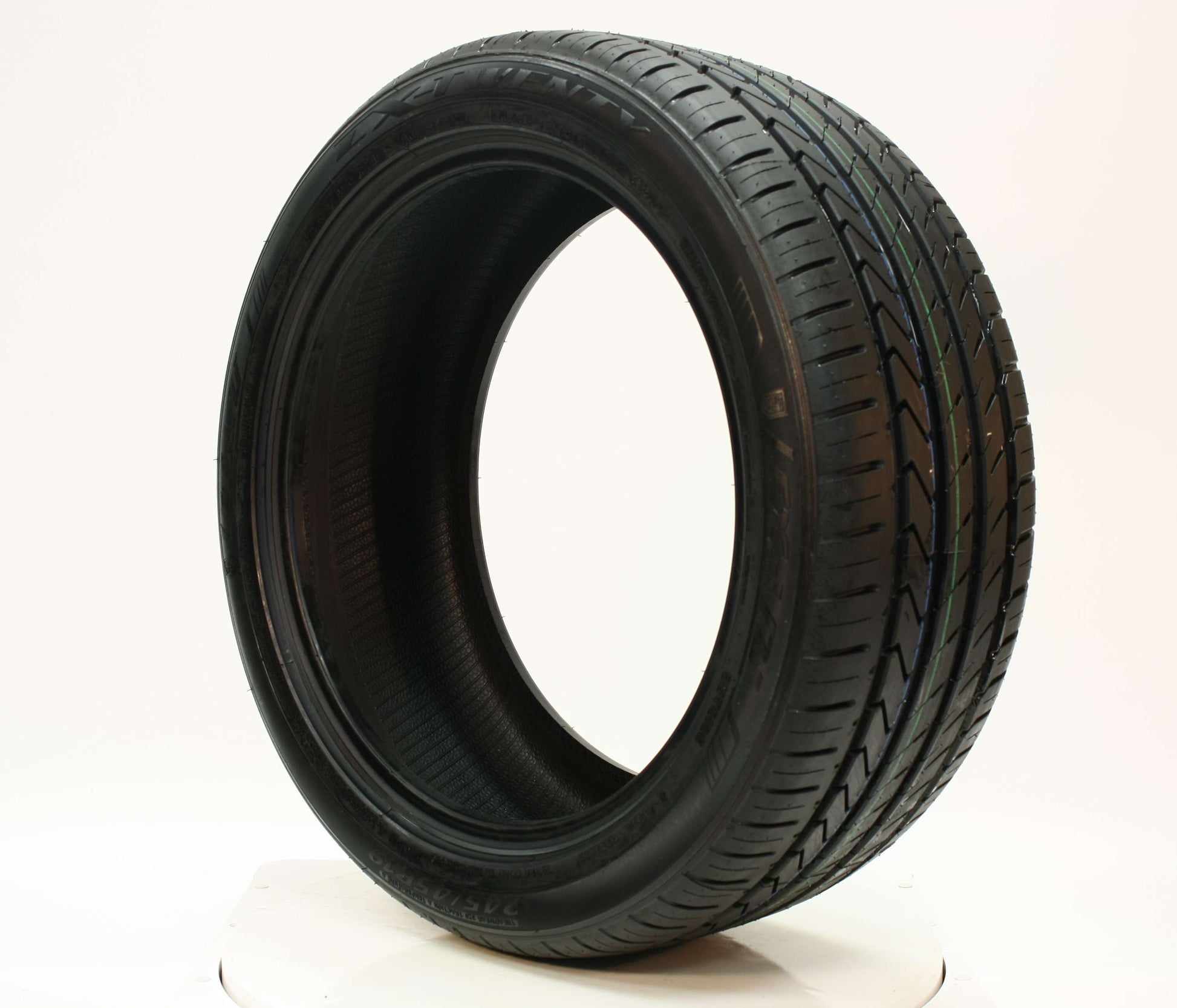 Lexani 255/30ZR24 XL LX-Twenty 97W