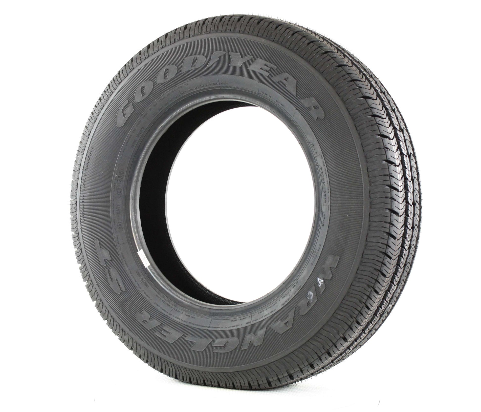 Goodyear P225/75R16 Wrangler ST 104S