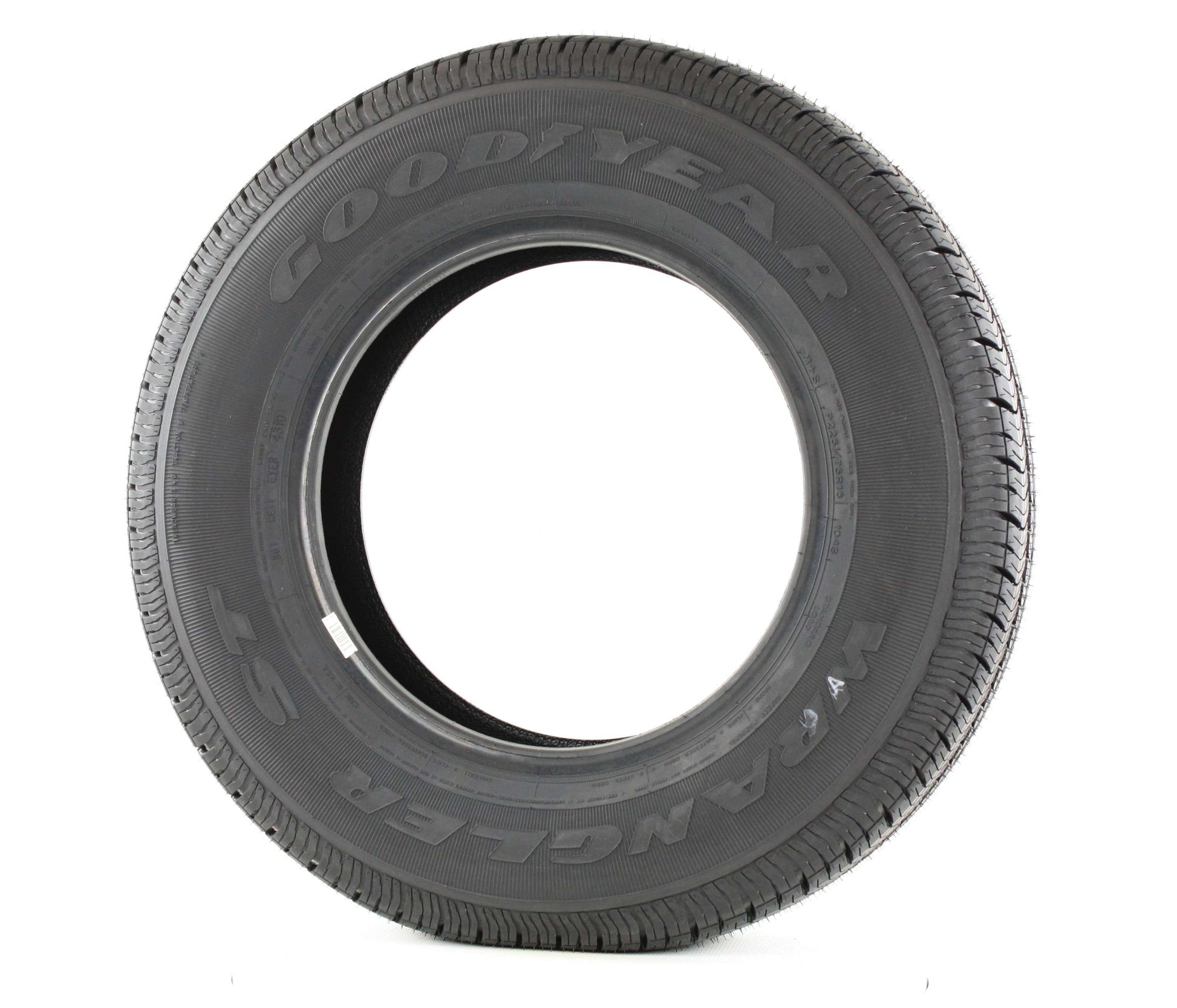Goodyear P225/75R16 Wrangler ST 104S