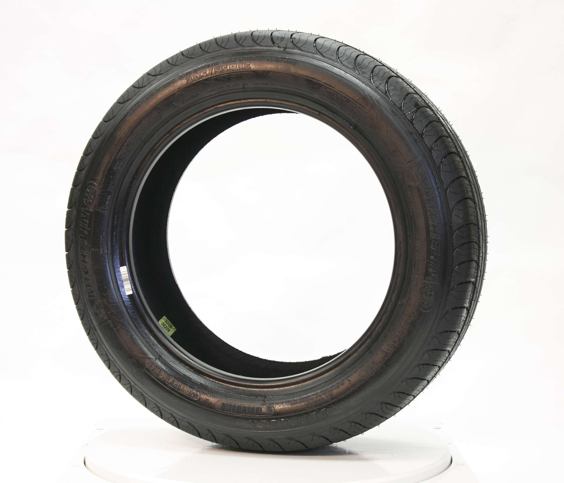 Michelin 225/55R18 Defender 98T