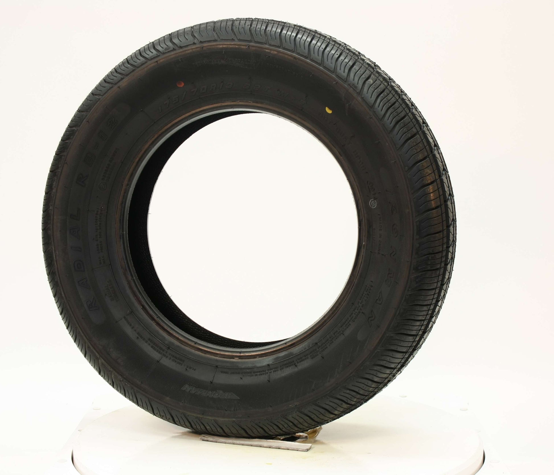 Ironman 175/65R14 RB-12 82T