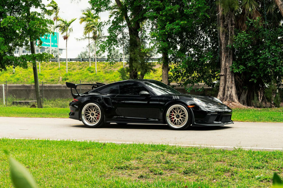 HRE 300 forged wheel on Porsche 9912 GT3 RS