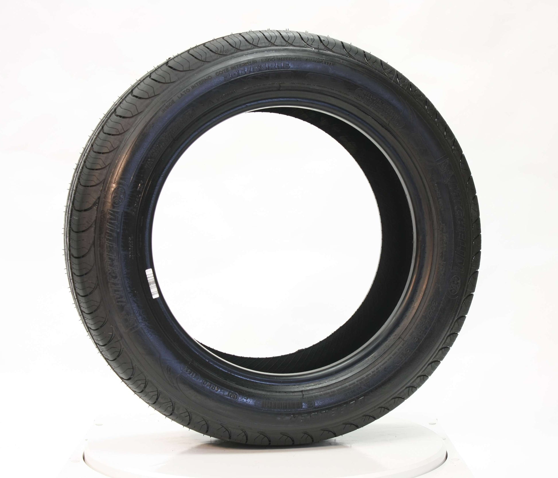Michelin 225/55R18 Defender 98T