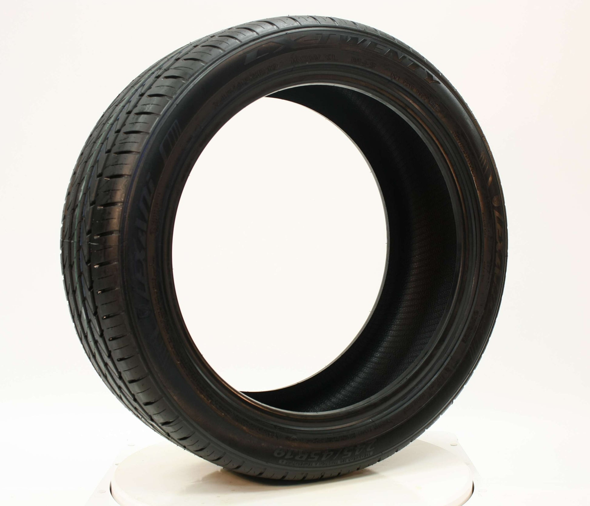Lexani 255/30ZR24 XL LX-Twenty 97W