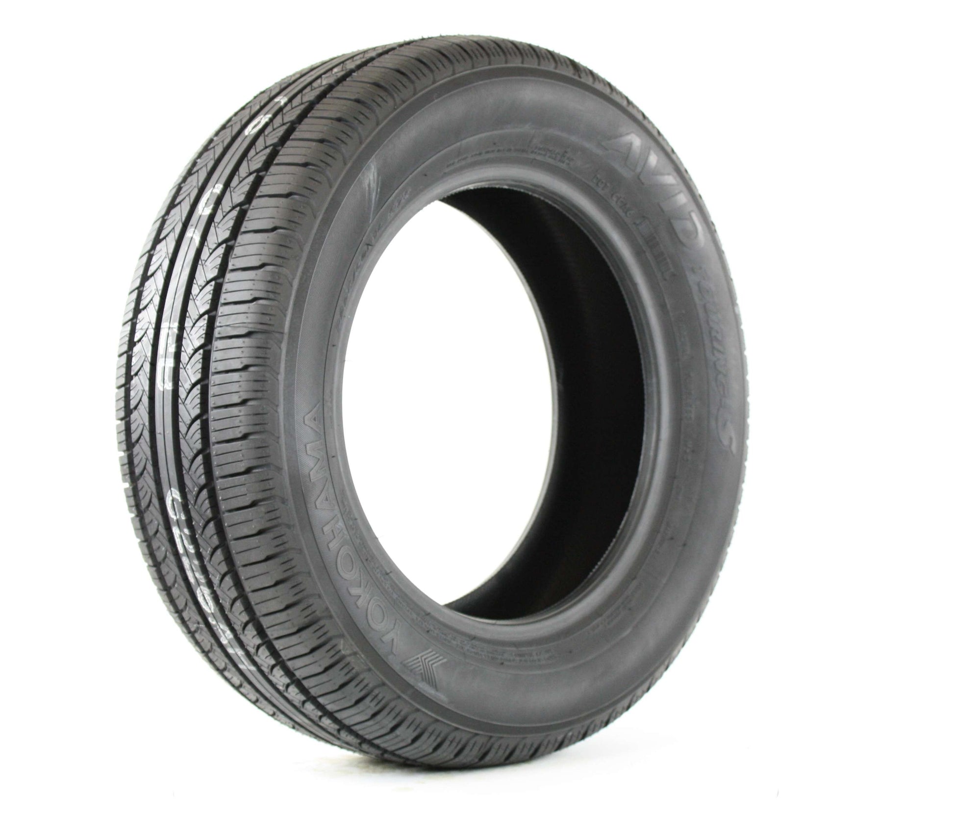 Yokohama P215/60R16 Avid Touring-S 94T