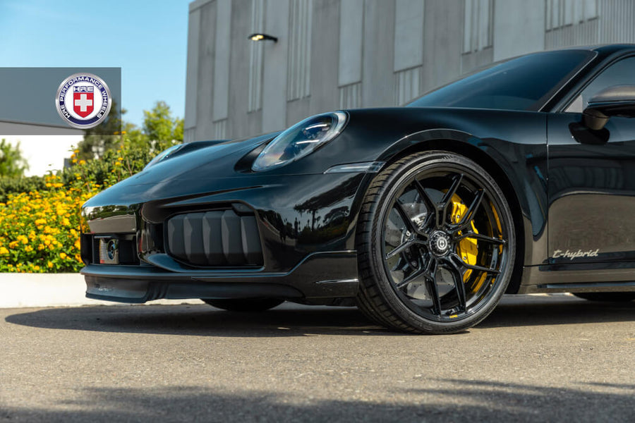 HRE P301 forged wheel on Porsche 9922 Turbo S