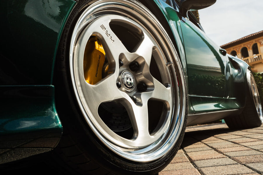 HRE 527 forged wheel on Porsche 993 Turbo S Forest Green Metallic