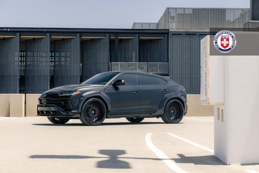 HRE 501 forged wheel on Lamborghini Urus Widebody
