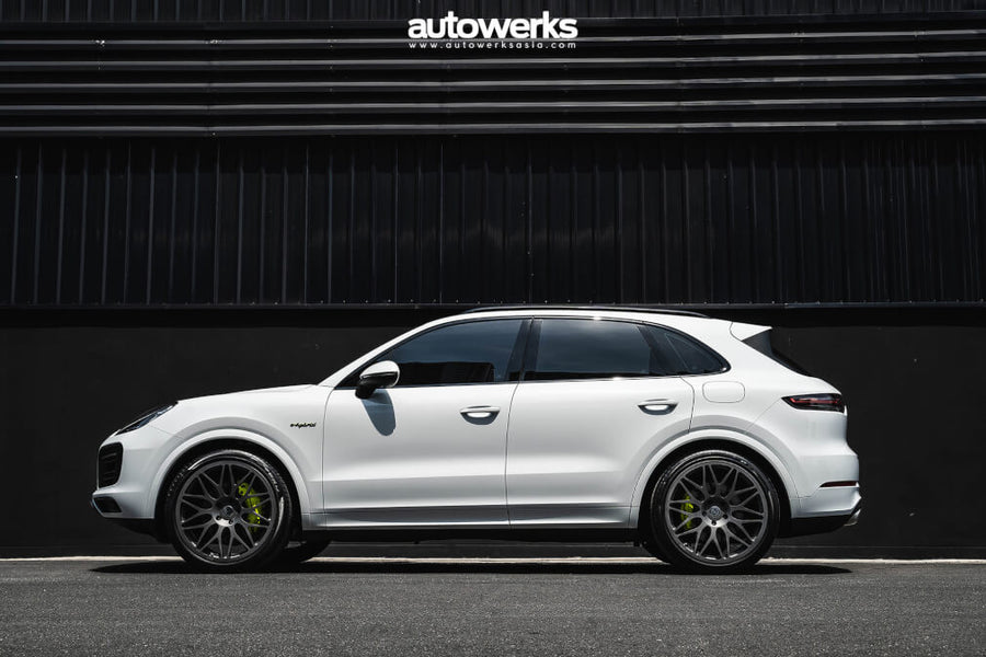 HRE 300M forged wheel on Porsche Cayenne E Hybrid