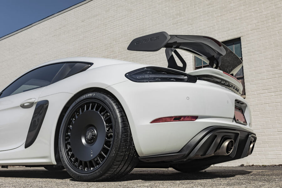 HRE 935M forged wheel on Porsche 718 GT4 RS