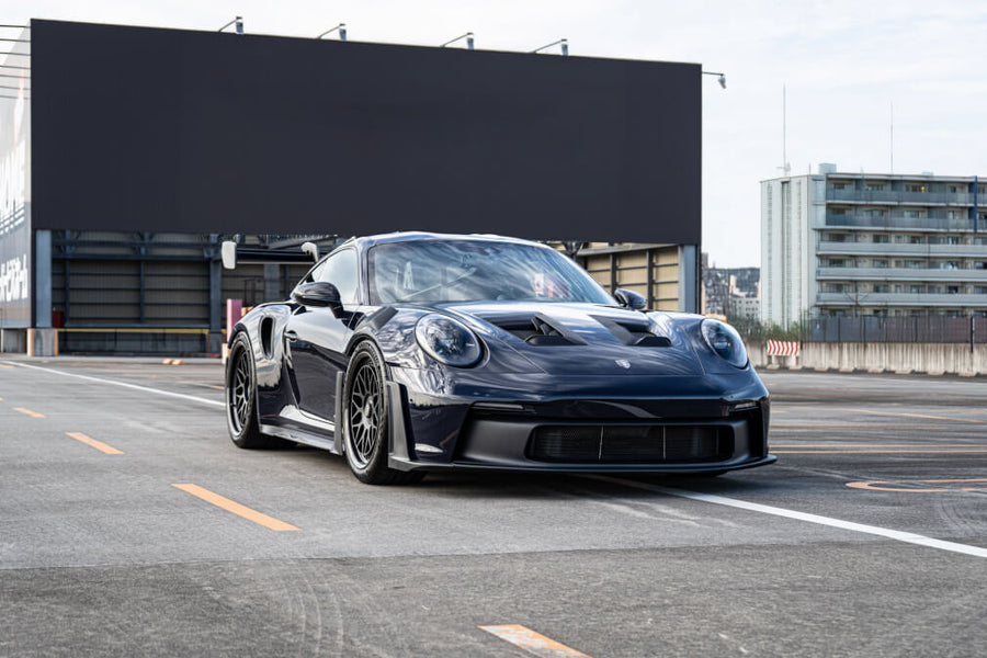 HRE 300 CRBN forged wheel on Porsche 992 GT3 RS Inozetek Navy
