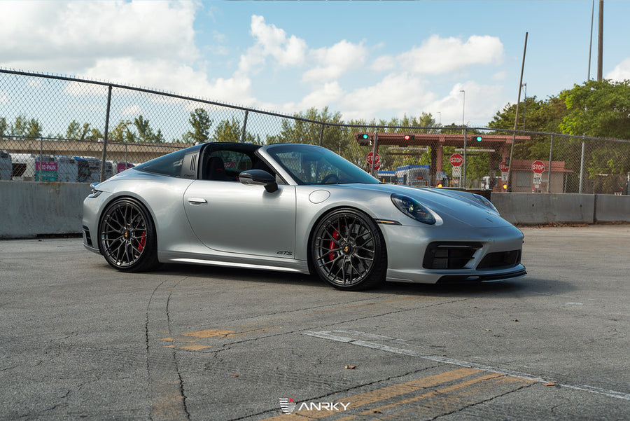ANRKY AN10 forged wheel on Porsche 992 Targa GT4