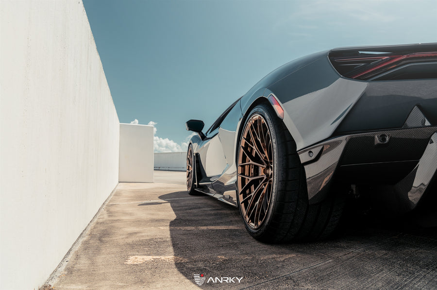 ANRKY AN20 forged wheel on Lamborghini Revuelto