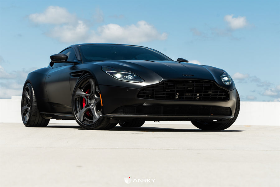 ANRKY XR-305 forged wheel on Aston Martin DB11