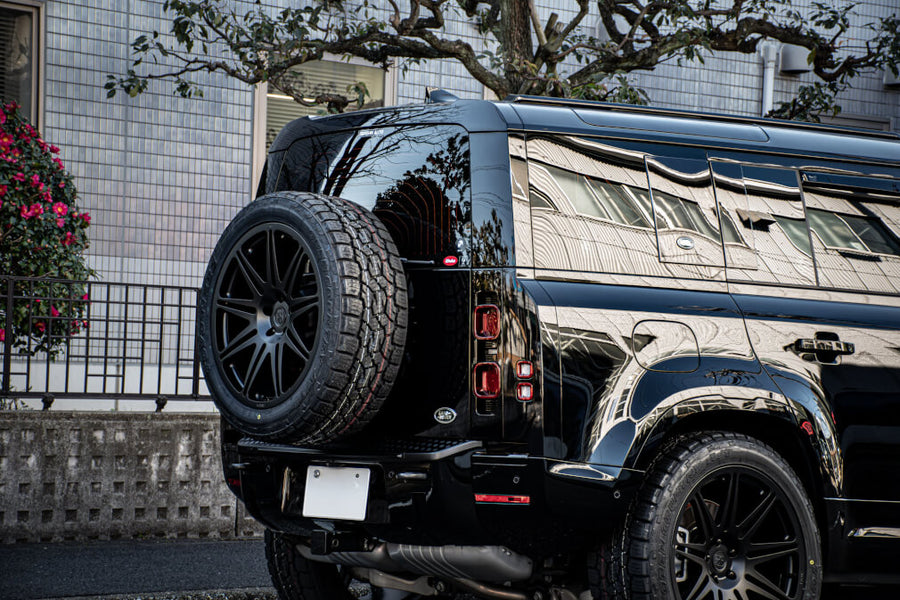 HRE 301M forged wheel on Land Rover Defender