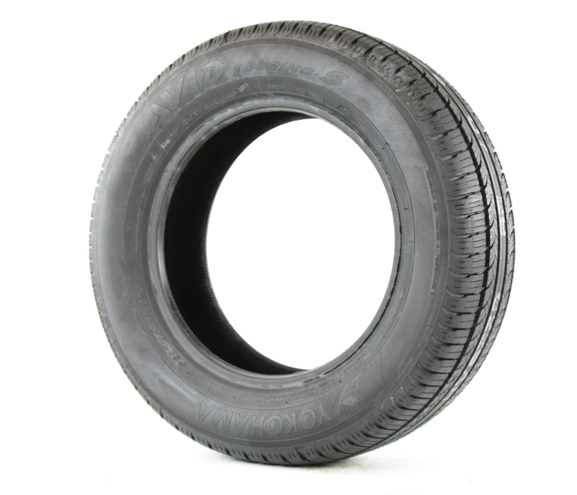 Yokohama P215/60R16 Avid Touring-S 94T