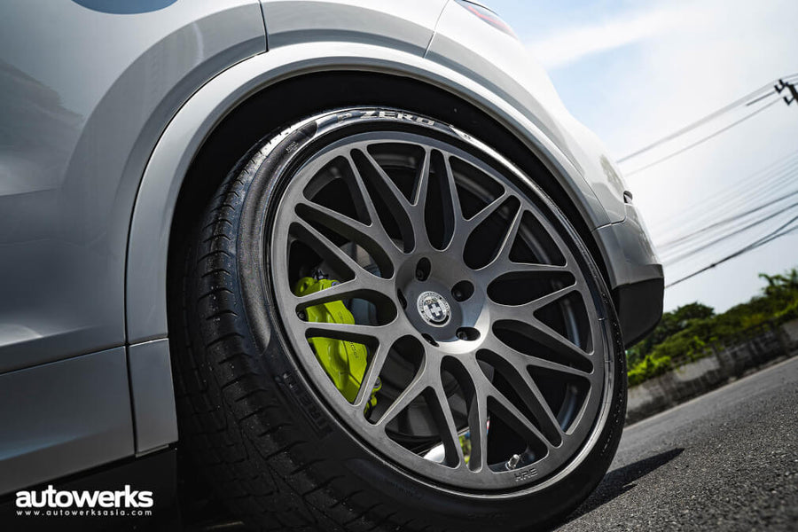 HRE 300M forged wheel on Porsche Cayenne E Hybrid