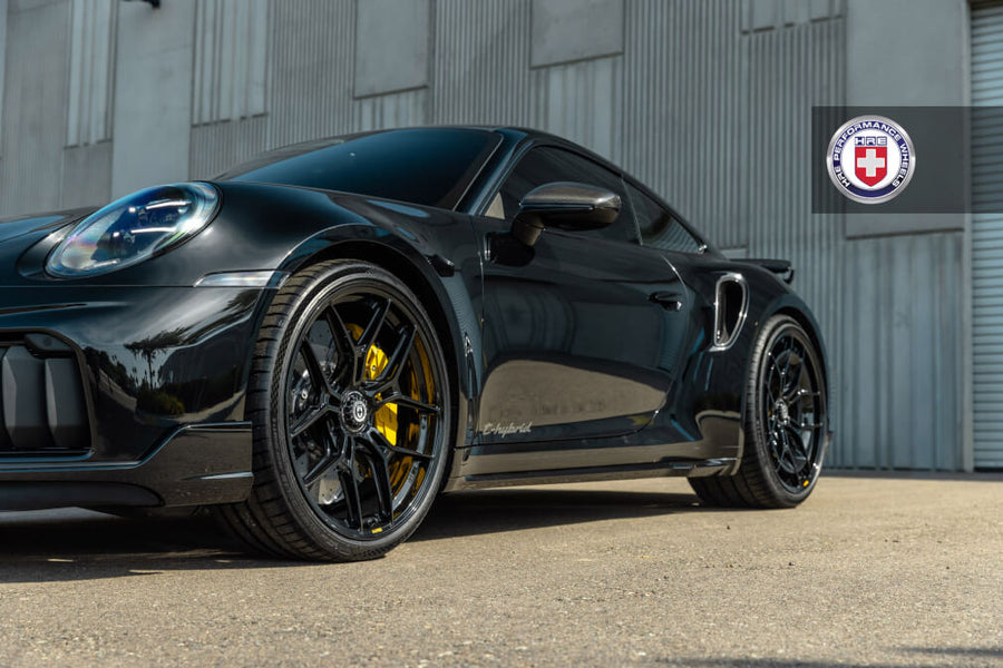HRE P301 forged wheel on Porsche 9922 Turbo S