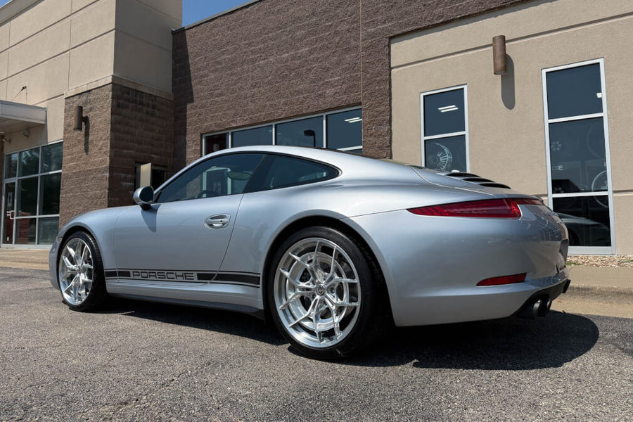 HRE P301 forged wheel on Porsche 991 Carrera C4