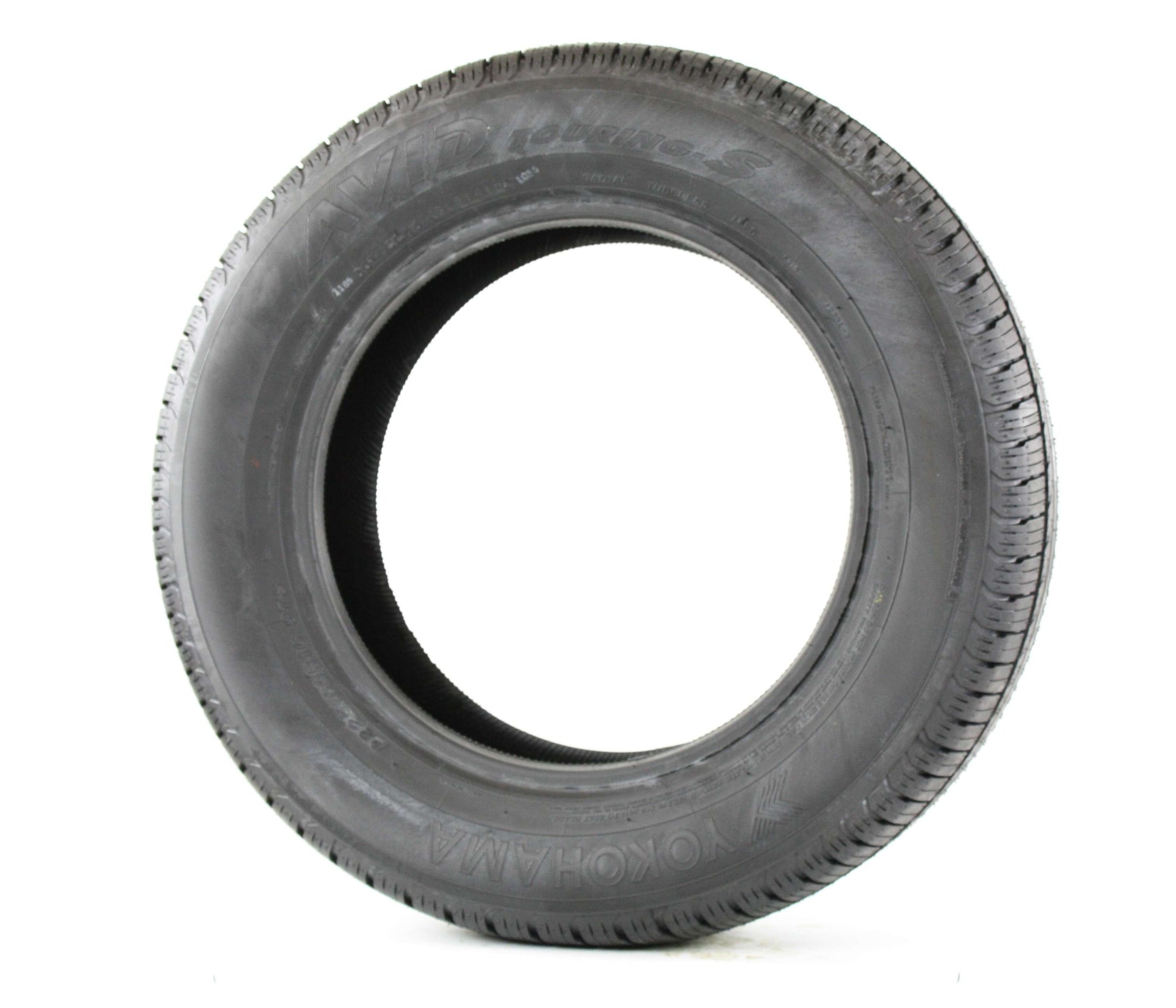 Yokohama P215/60R16 Avid Touring-S 94T