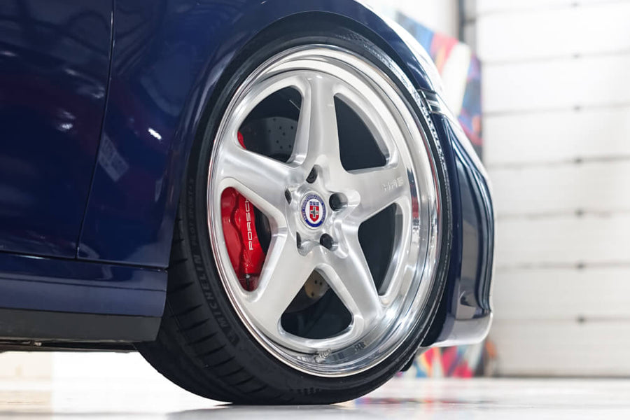 HRE 527 forged wheel on Porsche 992 911 Carrera S