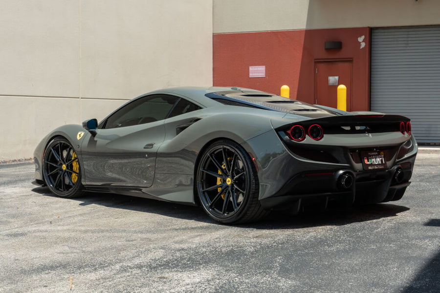 HRE P104SC forged wheel on Ferrari F8 Tributo Grigio Medio