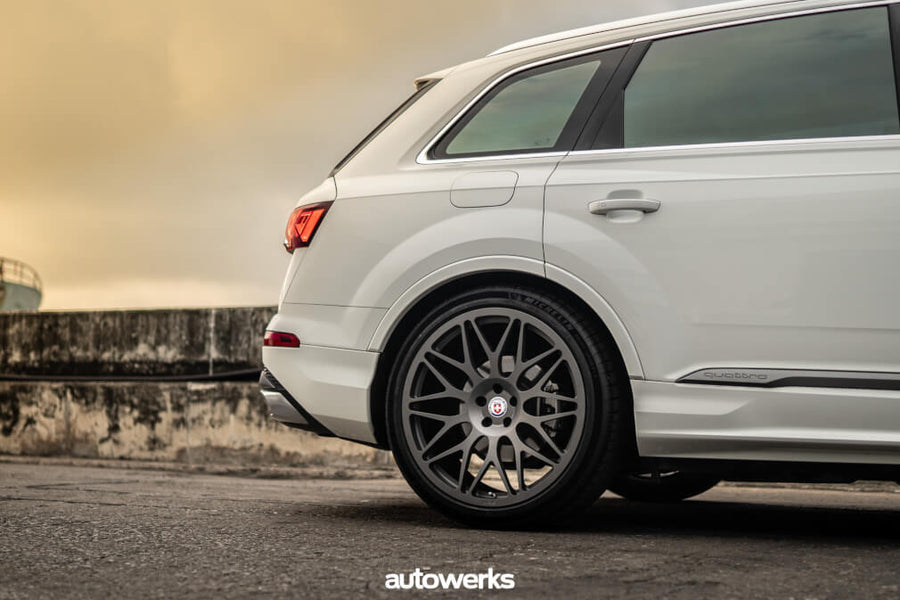 HRE 300M forged wheel on Audi Q7