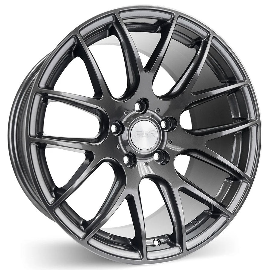 ESR SR12 Gunmetal wheel