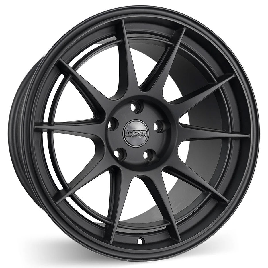 ESR SR13 Black wheel