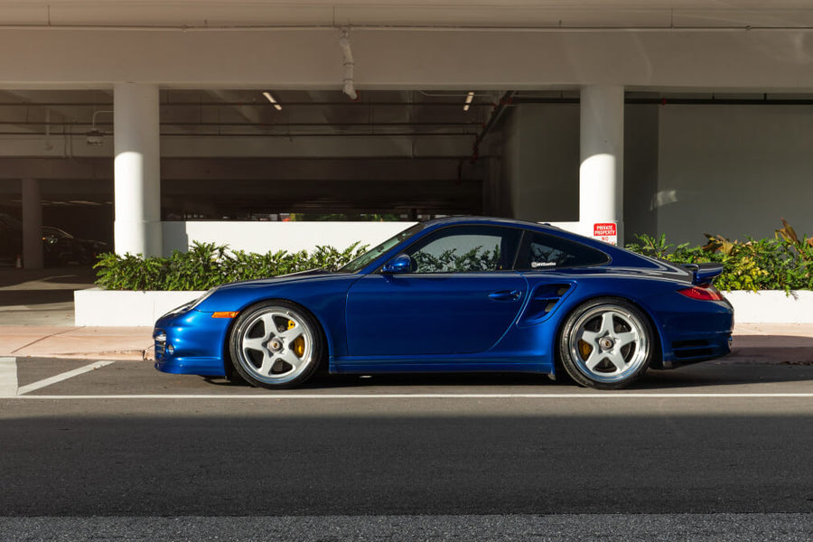 HRE 527 forged wheel on Porsche 997 Turbo S Aqua Blue Metallic