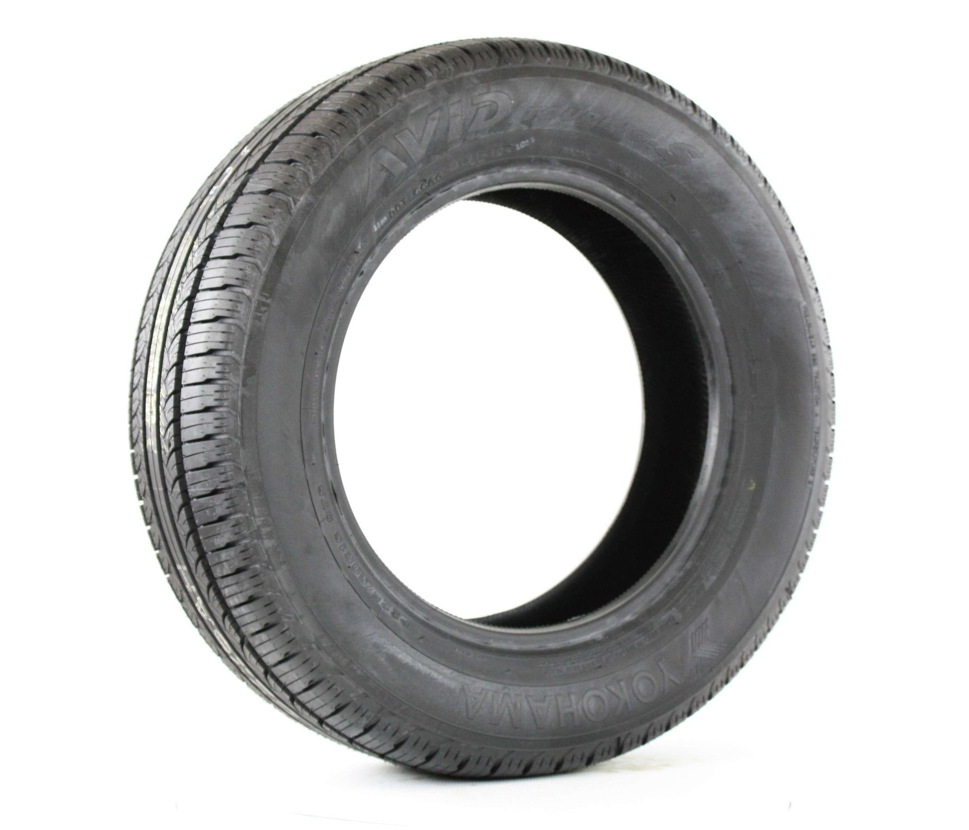 Yokohama P215/60R16 Avid Touring-S 94T