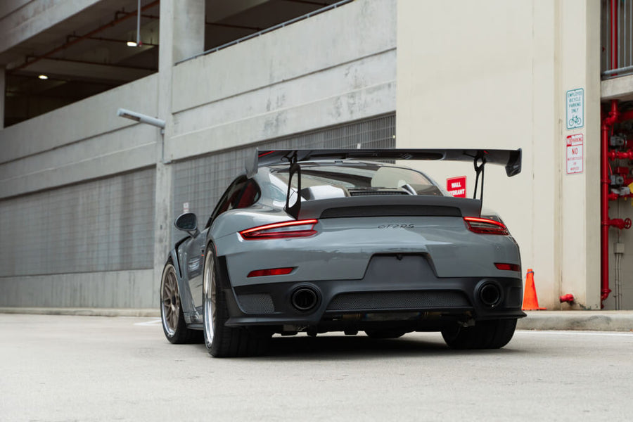 HRE 300 forged wheel on Porsche 9912 GT2 RS