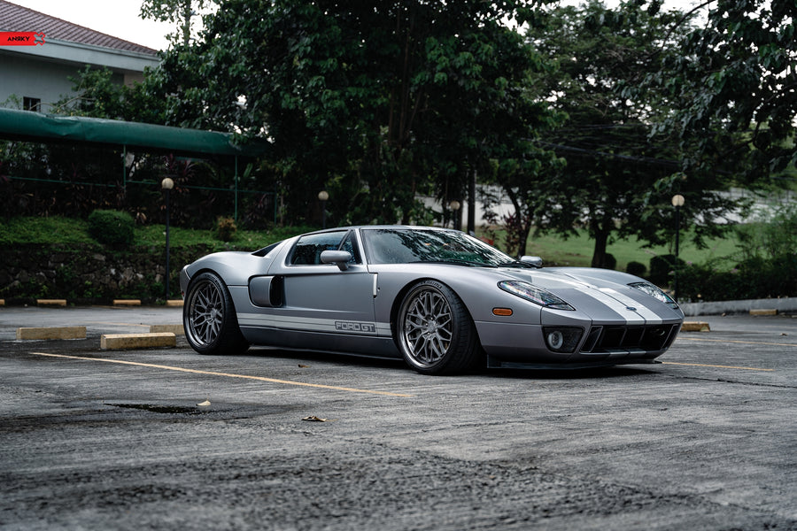 ANRKY RS1 forged wheel on Gen 1 Ford GT
