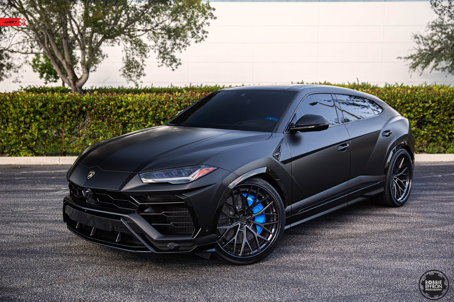 ANRKY AN30 forged wheel on Matte Black Lamborghini Urus