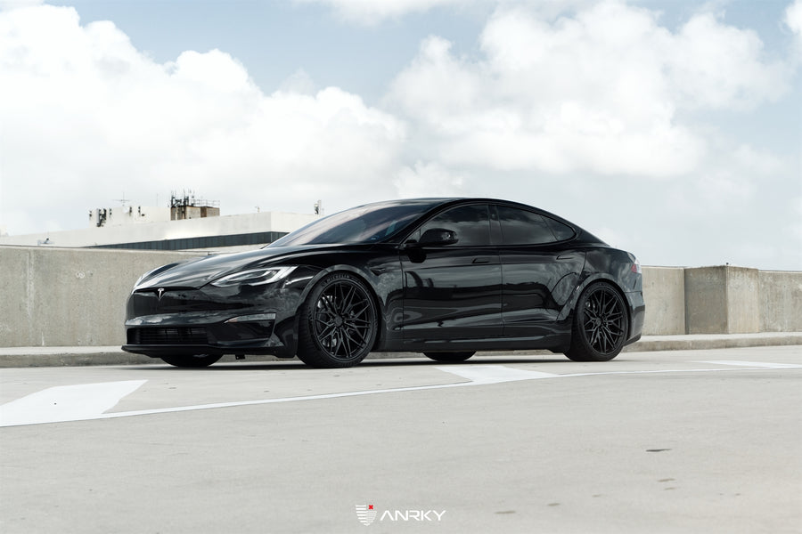 ANRKY S1-X1 forged wheel on Tesla Model S Plaid