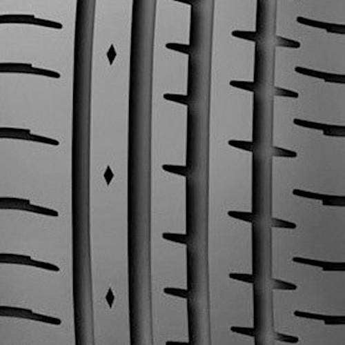 Accelera PHI 245/30ZR20